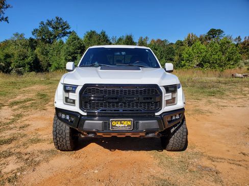 Used 2018 Ford F150 Raptor w/ Equipment Group 801A Mid image 22