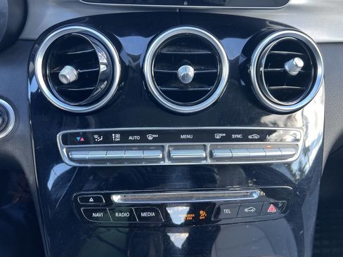 Used 2016 Mercedes-Benz C 300 4MATIC Sedan image 13