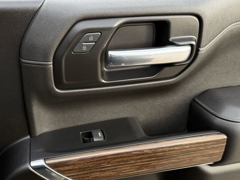 Used 2022 Chevrolet Silverado 1500 High Country w/ Safety Package II image 24