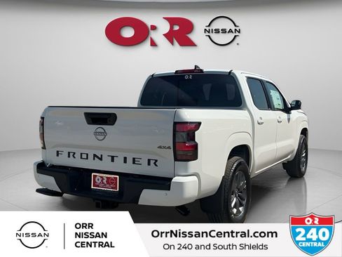 New 2026 Nissan Frontier SV w/ Tow Package AWD/4WD image 5
