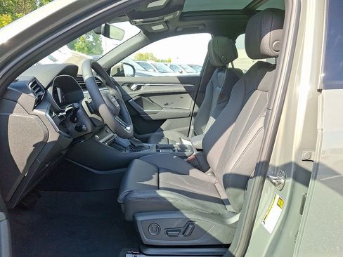 New 2025 Audi Q3 2.0T Premium image 6