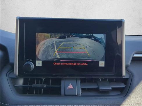 Used 2024 Toyota RAV4 XLE image 16