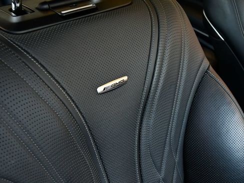Used 2015 Mercedes-Benz S 63 AMG 4MATIC Sedan image 55