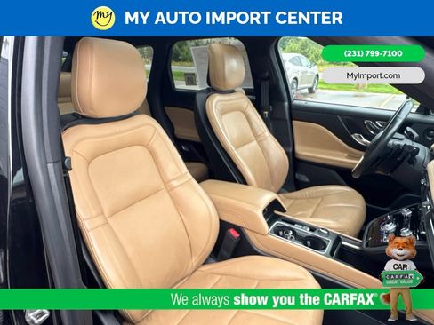 Used 2020 Lincoln Corsair Reserve AWD/4WD image 30