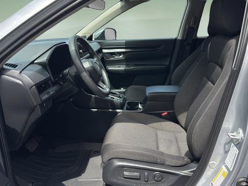 Used 2025 Honda CR-V EX image 10