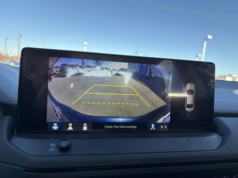 Used 2025 Honda Accord Touring image 19