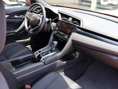 Used 2019 Honda Civic Sport image 12