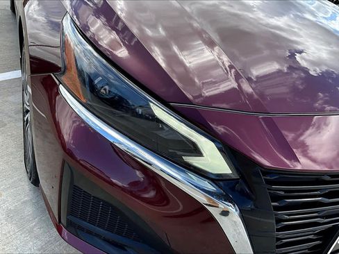 Used 2024 Nissan Altima 2.5 SV w/ SV Premium Package image 28