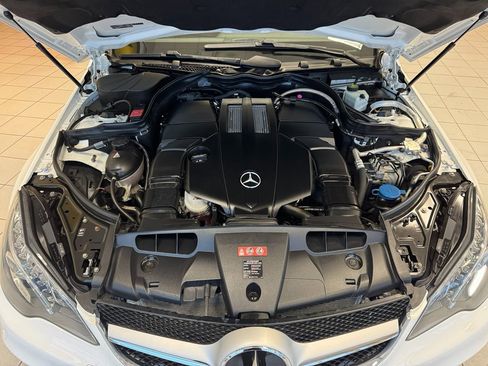 Used 2017 Mercedes-Benz E 400 4MATIC Coupe image 64