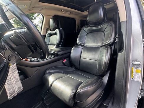 Used 2020 Lincoln Aviator Reserve w/ Equipment Group 202A image 21