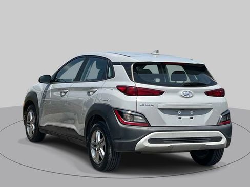 Used 2022 Hyundai Kona SE FWD image 4