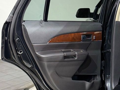 Used 2013 Lincoln MKX AWD image 43