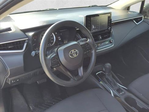 Certified 2022 Toyota Corolla LE FWD image 8