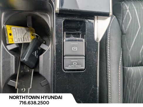 Used 2018 Mitsubishi Eclipse Cross SE image 16