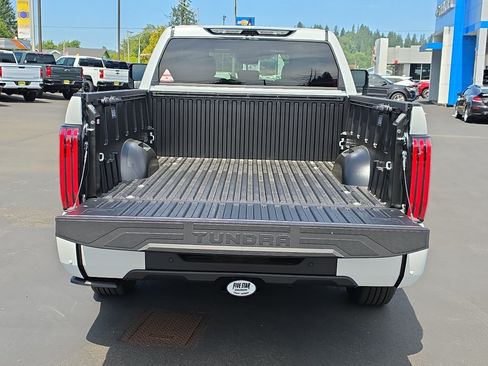 New 2026 Toyota Tundra Platinum AWD/4WD image 9