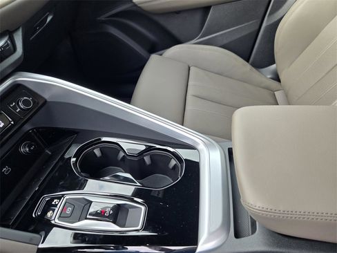 New 2025 Audi Q5 Premium Plus image 23