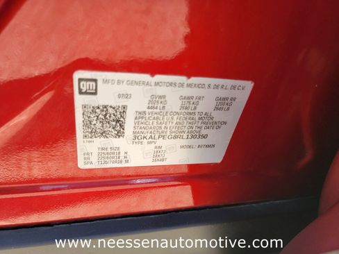 Used 2024 GMC Terrain SLT w/ Infotainment Package II image 35