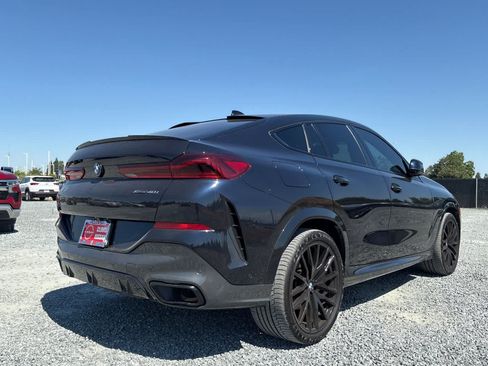 Used 2021 BMW X6 xDrive40i w/ M Sport Package AWD/4WD image 3
