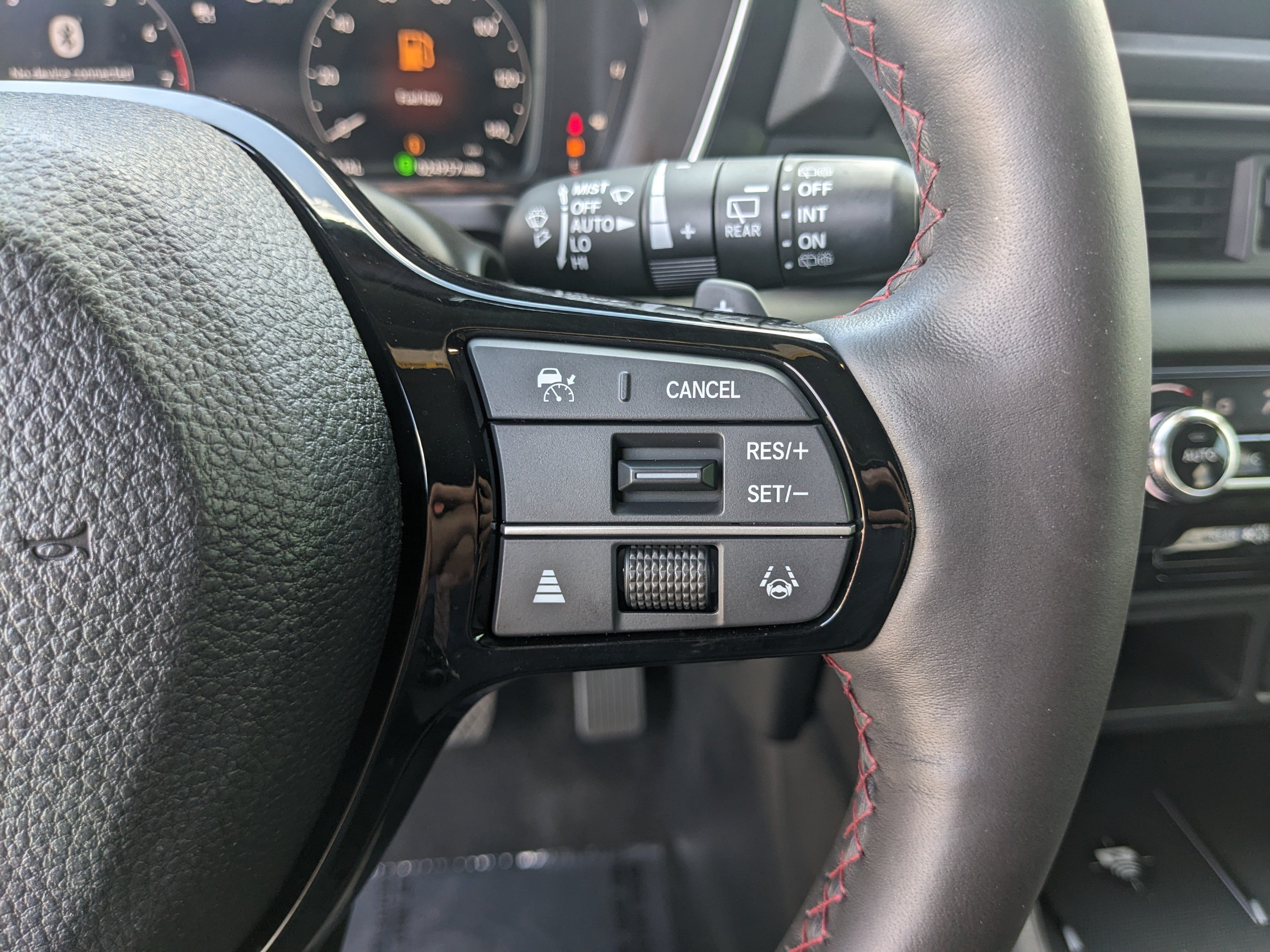 Used 2025 Honda Pilot Black Edition image 35