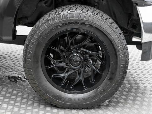 Used 2017 Ford F350 XLT w/ XLT Value Package image 37