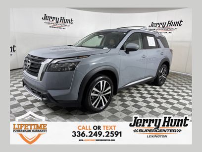 Used 2025 Nissan Pathfinder Platinum w/ Cargo Package