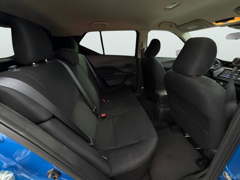 Certified 2025 Nissan Kicks Play S FWD image 26