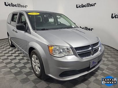 Used 2020 Dodge Grand Caravan SE w/ UConnect Hands-Free Group