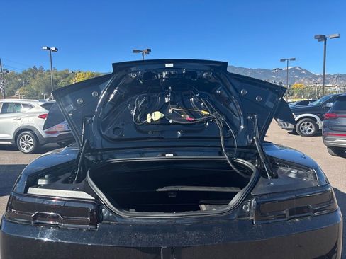 Used 2014 Chevrolet Camaro ZL1 image 38