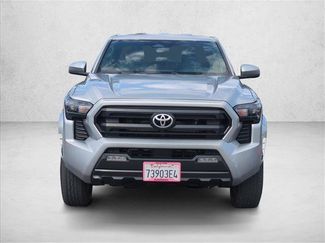 Used 2025 Toyota Tacoma SR5 AWD/4WD video 2