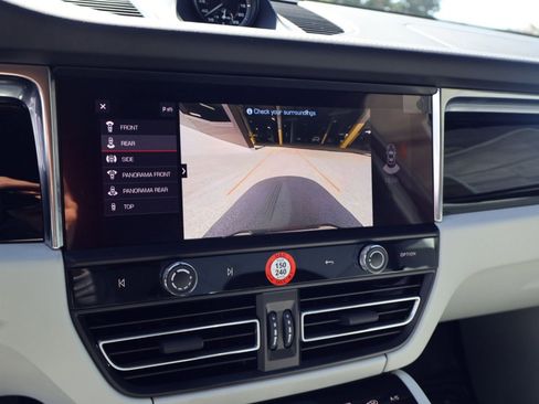 New 2026 Porsche Macan S image 19