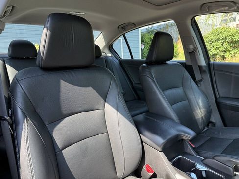 Used 2014 Honda Accord EX-L image 18