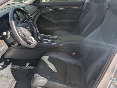 Used 2018 Honda Accord EX-L image 11