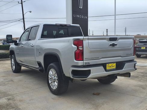 Used 2023 Chevrolet Silverado 2500 High Country w/ LPO, Hitch Package image 4