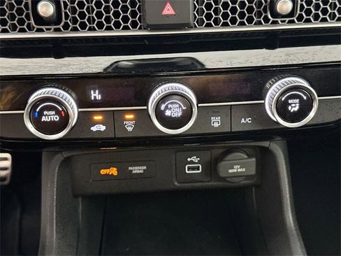 Used 2022 Honda Civic Sport image 13