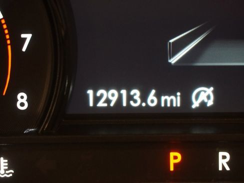 Used 2022 Lincoln Corsair AWD w/ Equipment Group 101A image 8