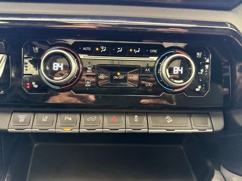 Used 2024 GMC Sierra 3500 AT4 w/ Technology Package image 39