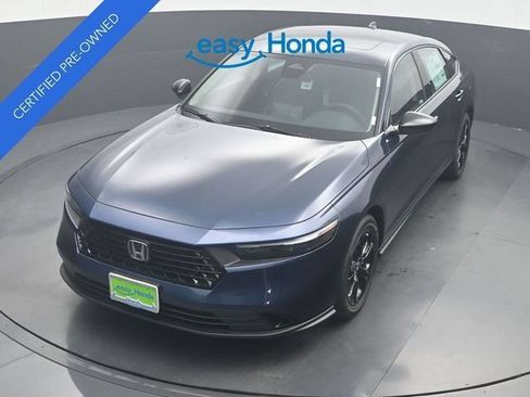 Used 2025 Honda Accord SE image 21