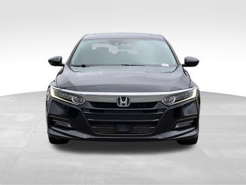 Used 2018 Honda Accord EX image 8