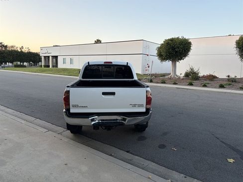 Used 2008 Toyota Tacoma PreRunner RWD image 5