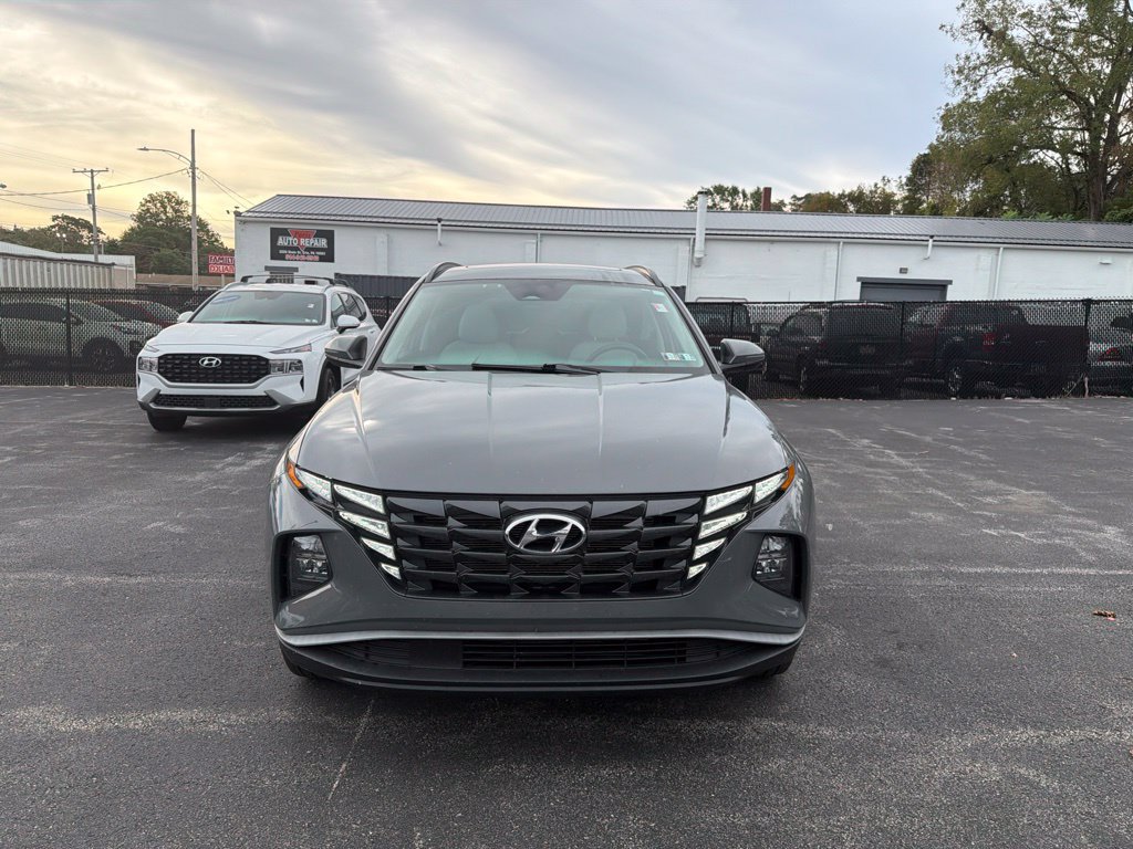 Certified 2024 Hyundai Tucson SEL w/ Convenience Package AWD/4WD image 2