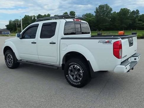 Used 2021 Nissan Frontier PRO-4X w/ Pro-4x Utility Package AWD/4WD image 5