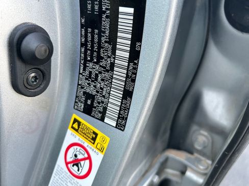 Used 2019 Toyota Highlander LE image 31