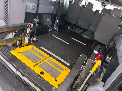 Used 2019 Ford Transit 350 XLT RWD image 93