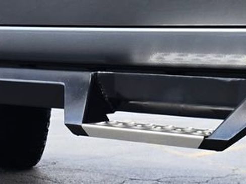 Used 2020 Chevrolet Silverado 1500 RST w/ All-Star Edition image 4