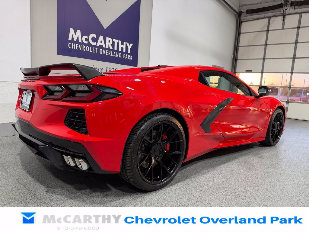 Used 2020 Chevrolet Corvette Stingray Convertible w/ Z51 Performance Package RWD image 14