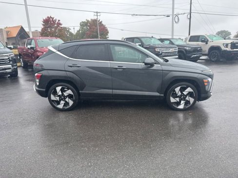 Used 2024 Hyundai Kona Limited image 6
