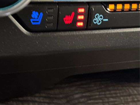 Used 2019 Ford Expedition Limited w/ Equipment Group 301A image 44