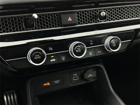 Used 2022 Honda Civic Sport image 21
