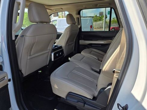 Used 2024 Ford Expedition Max Limited AWD/4WD image 11