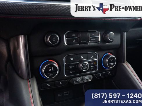 Used 2023 Chevrolet Tahoe RST w/ Luxury Package image 13